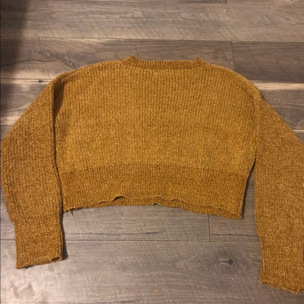 Sweater - Picture 3 of 4